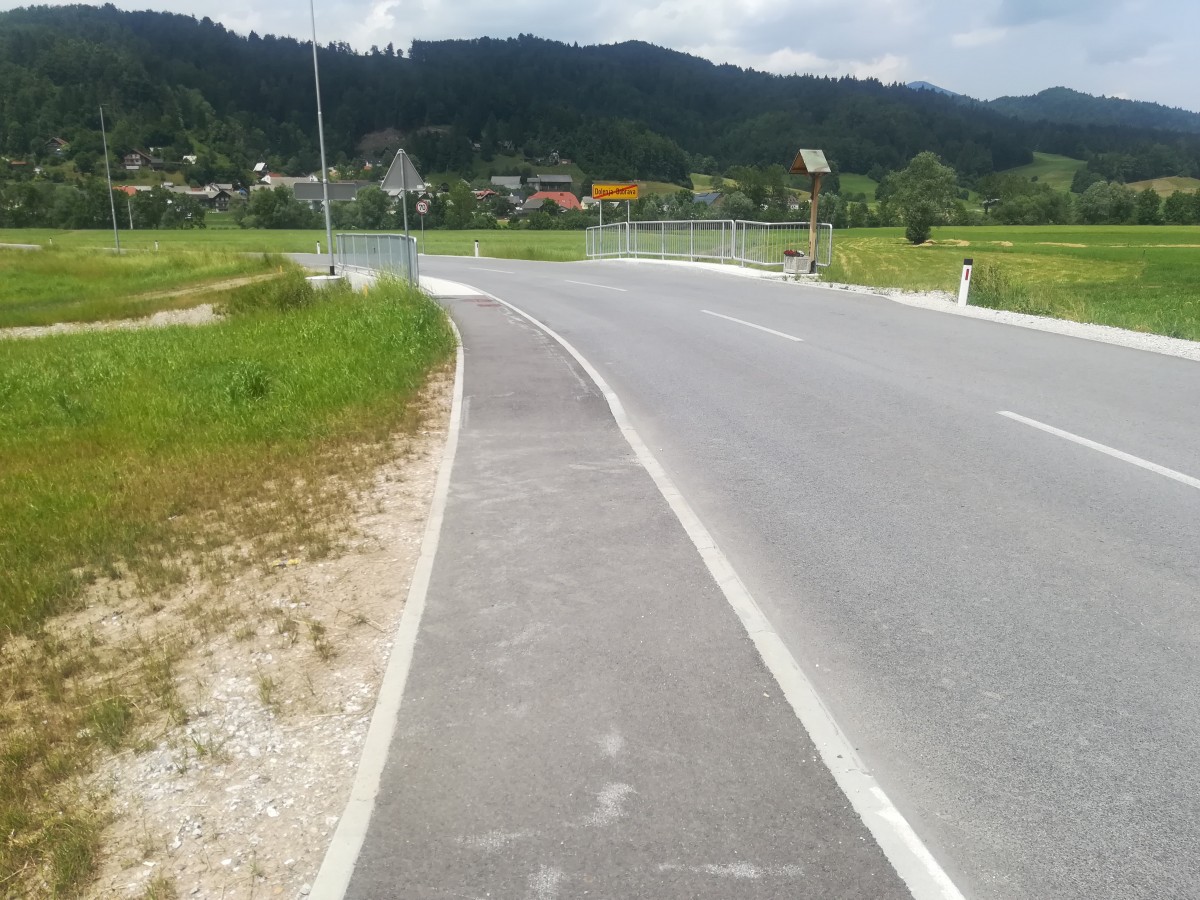 Ureditev državne ceste skozi Dolenjo Dobravo