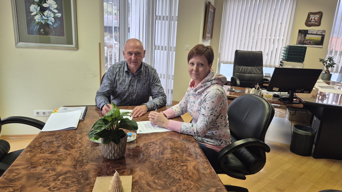 Podpis koncesijske pogodbe na področju patronažnega varstva