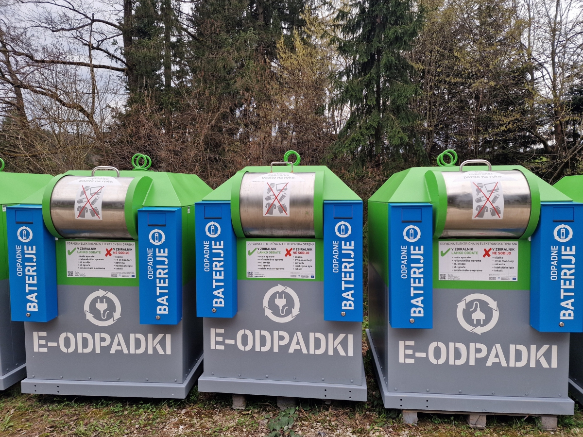 Ulični zbiralniki. Foto: arhiv občine